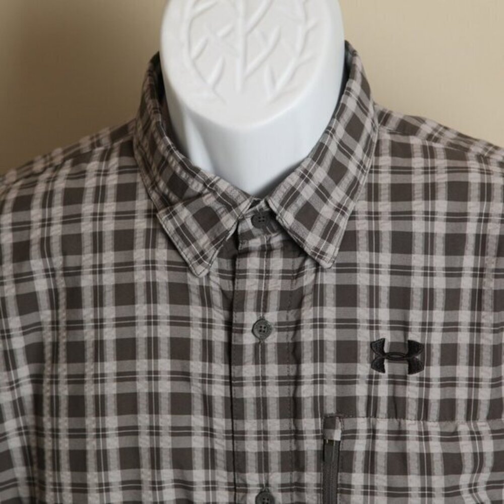 🎣 Under Armour Men’s Black White Gray Plaid Short Sleeve Fishing Shirt M 🔥